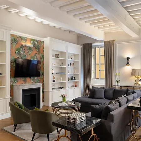 Bargello Penthouse Luxury In By Palazzo Pazz Vitali Daire Floransa