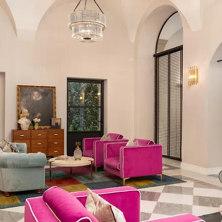 Bargello Penthouse Luxury In By Palazzo Pazz Vitali Daire